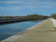  Pont canal latéral à la Garonne 