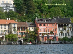 DSCN4850Ile de San Giulio.jpg legende