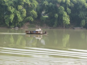 Sur la riviere ZUO Chine du sud     