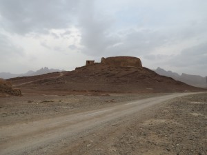 Cham tour du Silence zoroastrienne.