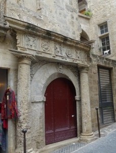 32 Pézenas (6)